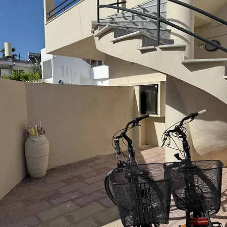 Steve'S Beach Apartment